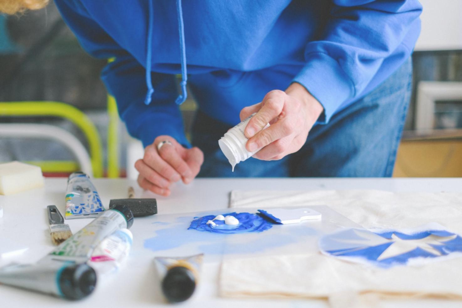 Tuschzeichnung mit präzisen Linien